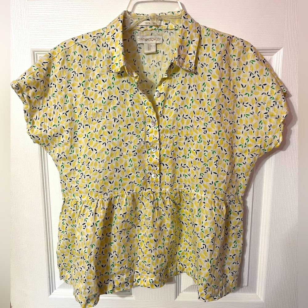 Cynthia Rowley 100% Linen mother of pearl Button blouse with Empire waist small